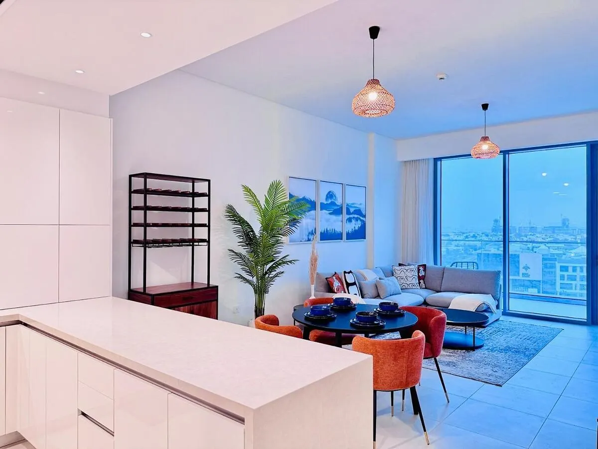 Canal Front - Luxury 2Br Stay In Al Wasl contacts