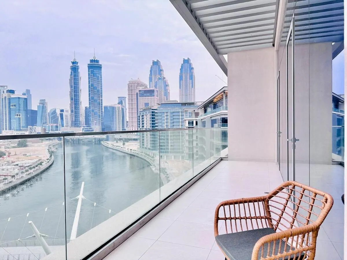 Apartment Canal Front - Luxury 2Br Stay In Al Wasl Dubai